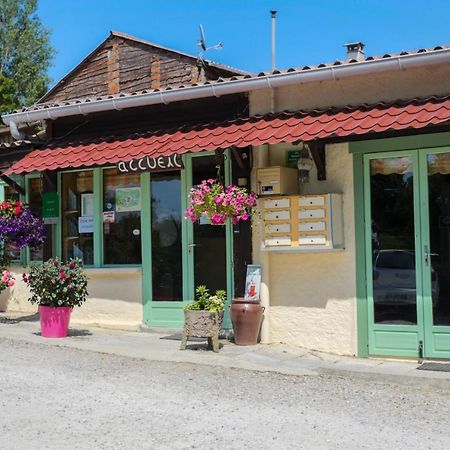 Отель Le Bourdieu Durfort  Экстерьер фото