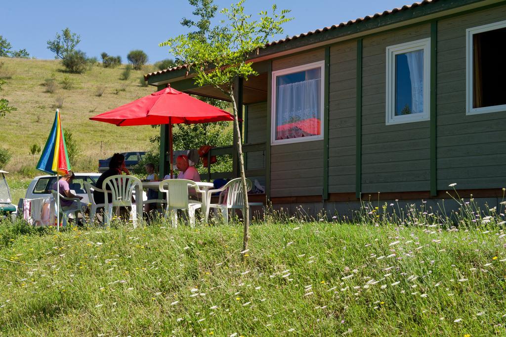Отель Le Bourdieu Durfort  Номер фото