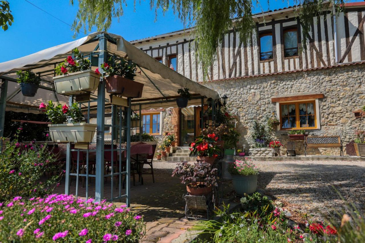 Отель Le Bourdieu Durfort  Экстерьер фото